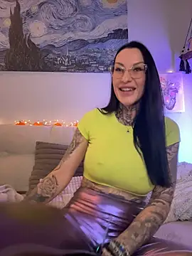 MeganWitch webcam