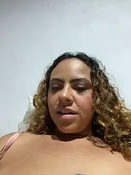chloe_leaozinho (F young) - Plug XXG + controle Domi Cu