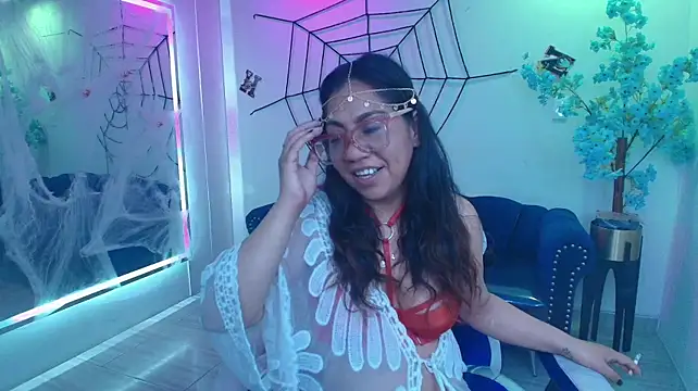 Silvana_lane live cam on StripChat