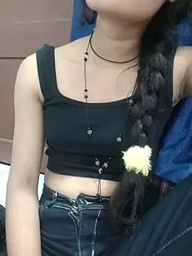 hot_riya_999's live room