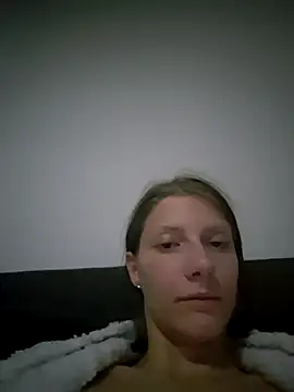 carriemausi (F teen) - Nippel lecken  🍒