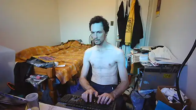 JohnnyMoves