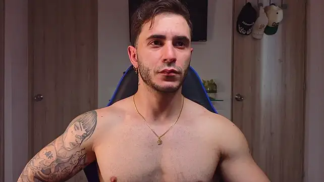 Latino_stud4u