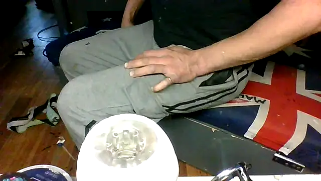 kinkycdslutsv