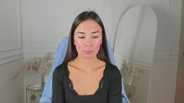 Belle_Coy