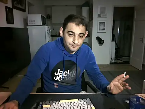mihaimichael live cam preview