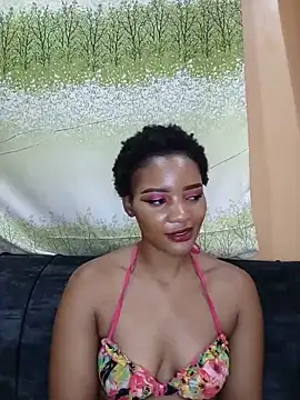 prettyshan254 live cam on StripChat