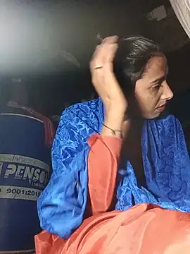 Pinki_thakur_1
