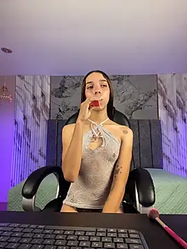 nikkydoll