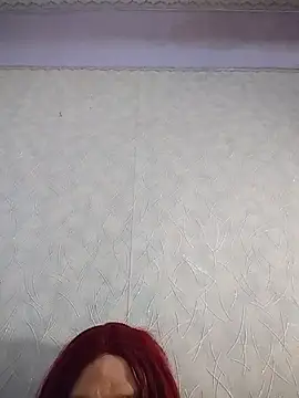 Модель: burgundy_whore