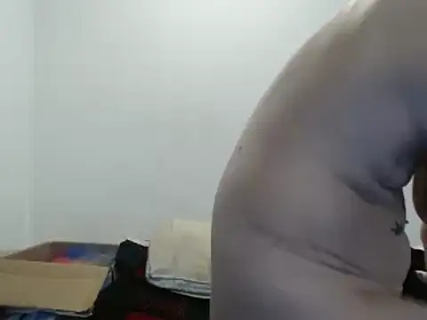 Hotmodel1984 live cam on StripChat