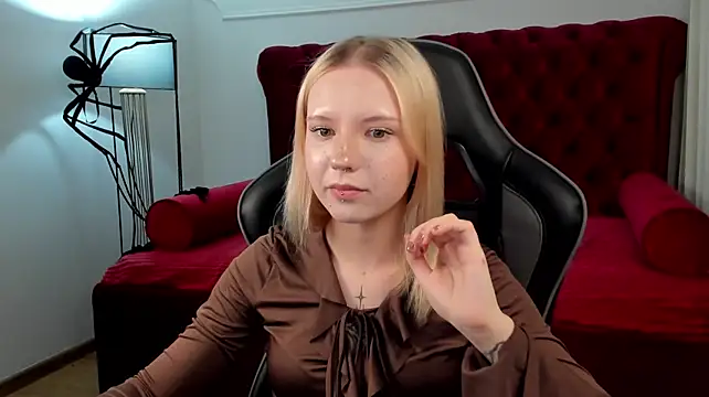 NellyMars live cam on StripChat
