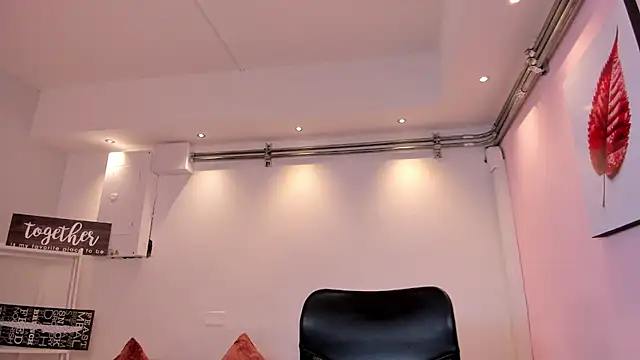 ArigyGomez live cam on StripChat