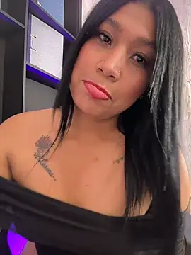 Cherry_Charlottee