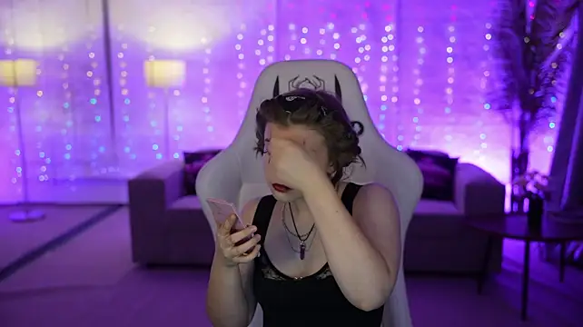 Tessa_054