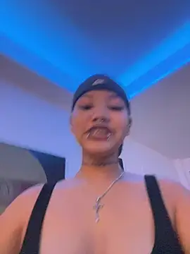 Scarlet_Thai