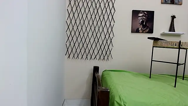 alanaskinny18
