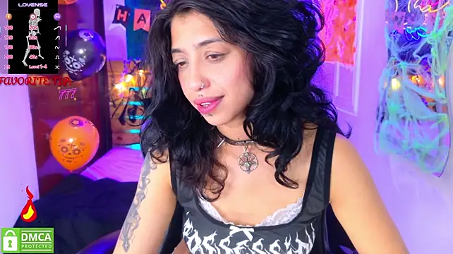 REDHOTTER_ live cam on StripChat
