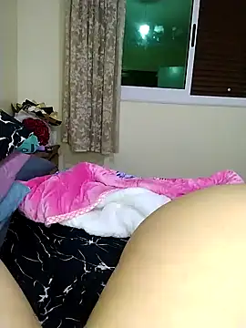 DALO3A85 live cam on StripChat