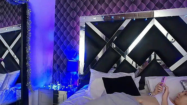 victoriaa_lee_ live cam on StripChat
