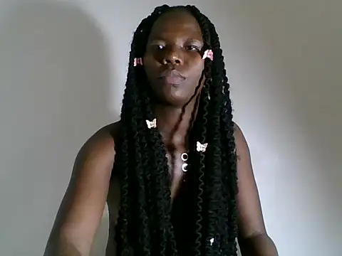 Chocolate_vsop live cam on StripChat