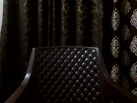 cute_mayra9090 live cam on StripChat