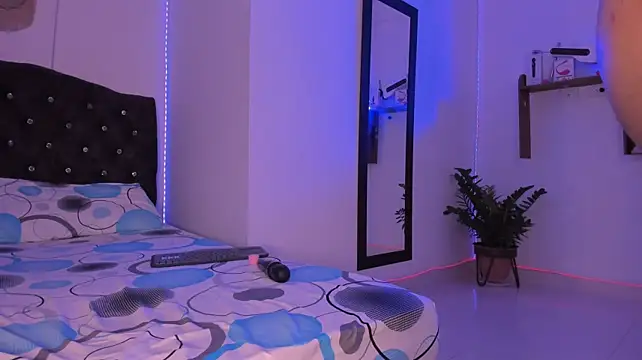 electra_jones_
