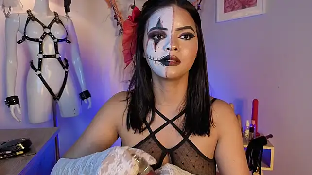 conniecuteE