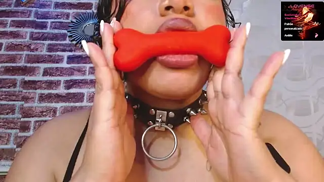 emma_bdsm_