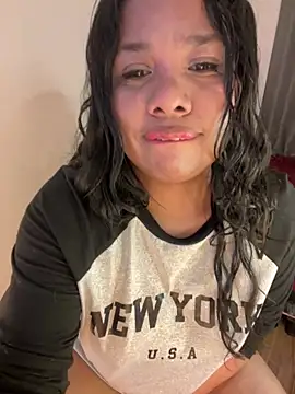 Rashell1_Queen