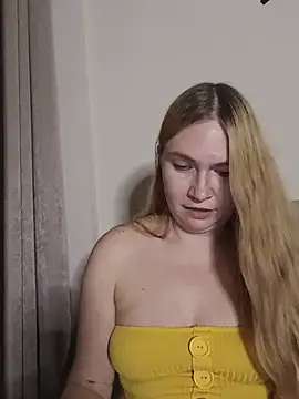 KisaVixen live cam on StripChat