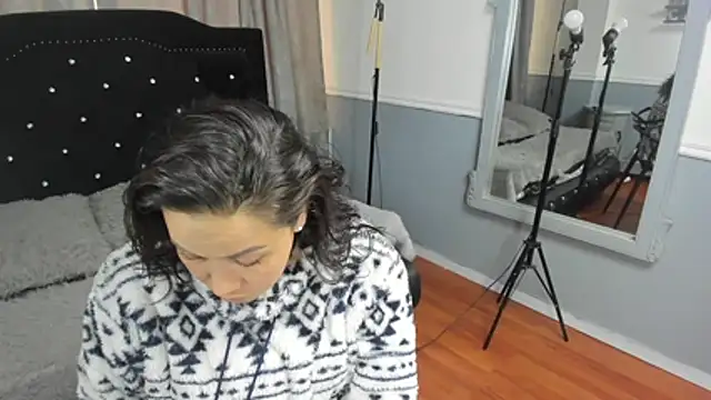gaby_trent live cam on StripChat