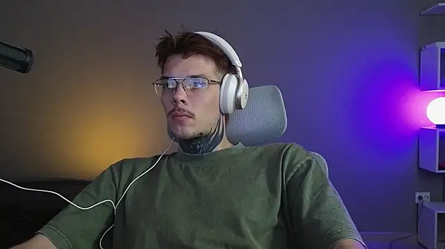 DENIS_HERE