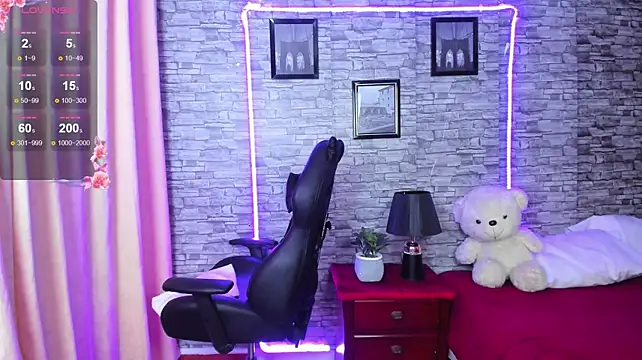 Yara__Moon