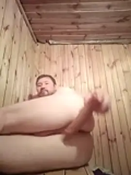 Eldarik2406 on Stripchat