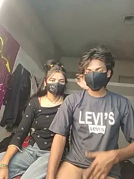 Romantic-couple10 webcam