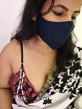 Hot_Alicee live cam on StripChat