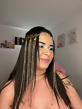 Jenn_Layton