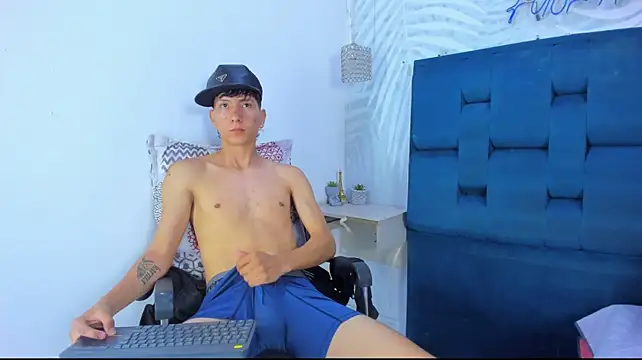 sammyhot19 (M young) - Hi sammy🌟