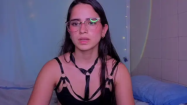angelica_dymond