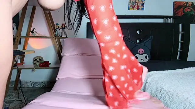 chirlleyy live cam on StripChat