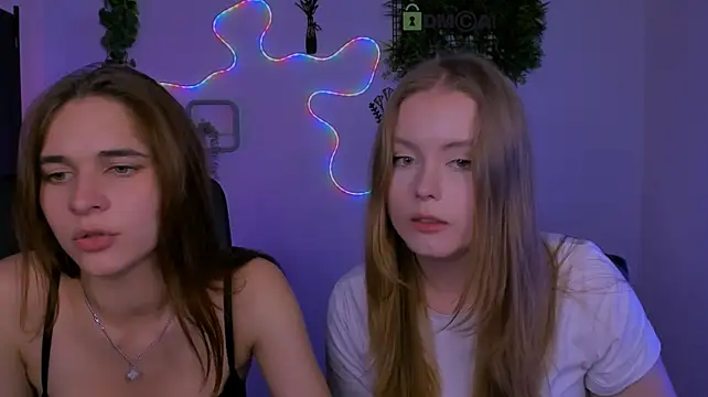 helena_so_shyy