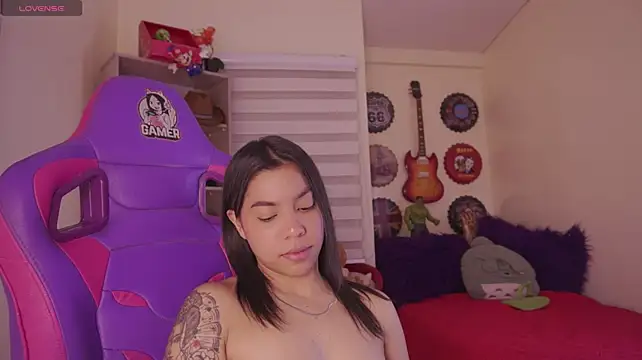 madelyn_rose_ live cam on StripChat