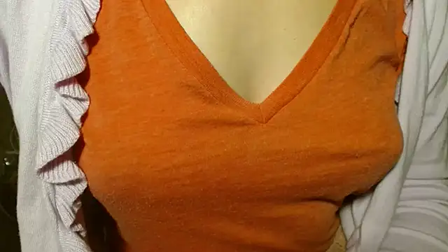 LorraineOSun live cam on StripChat