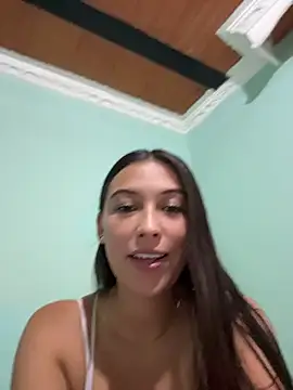 VictoriaLannee
