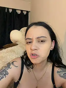 Sara_B live cam on StripChat