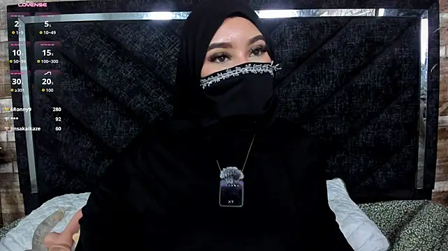 Dania_Saleh live cam on StripChat