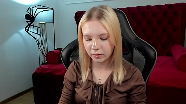 NellyMars live cam on StripChat