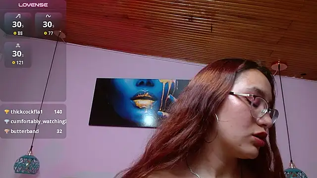 Emily_cam_ live cam on StripChat