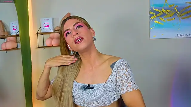 LiahGrey7 live cam on StripChat